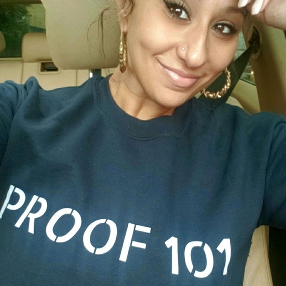 Meet your Posher, Empress - Picture 1 of 3